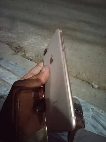 I phone 8 Plus with box PTA parof 3