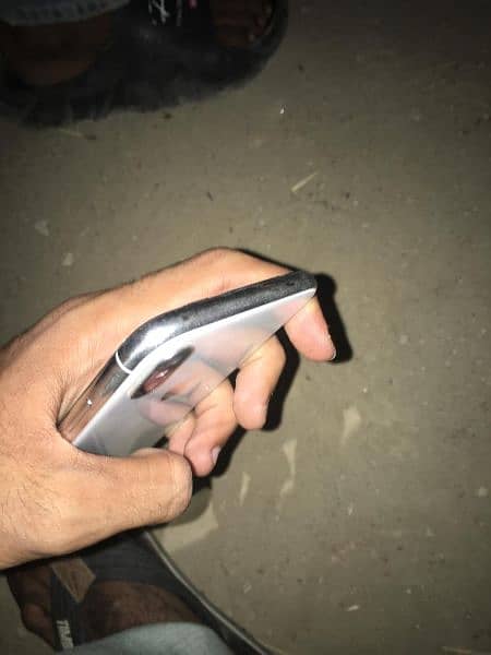 Iphone x 64 gb 4