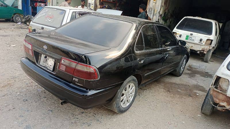 Nissan Sunny 2003 1