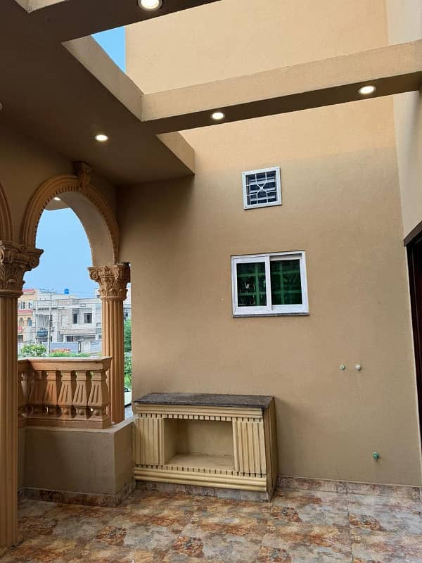 10 MARLA SPANISH BRAND NEW HOUSE FOR SALE IN NESPAK PH 3 17