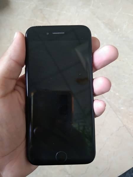 iPhone 7 pta 128gb 4