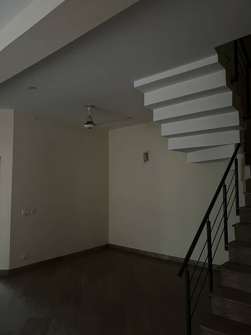 This spacious 10 Marla house in Fazaia Housing Scheme 3