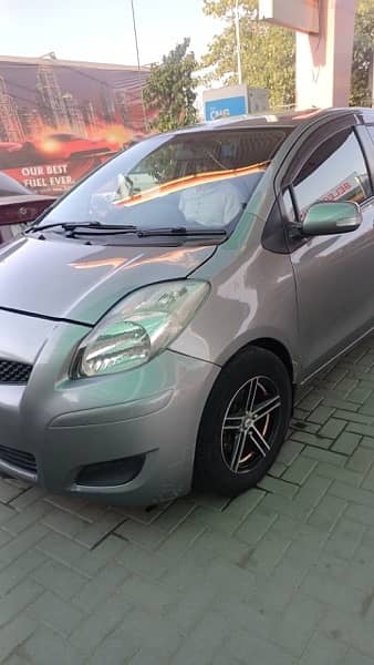 Toyota Vitz 2013 0