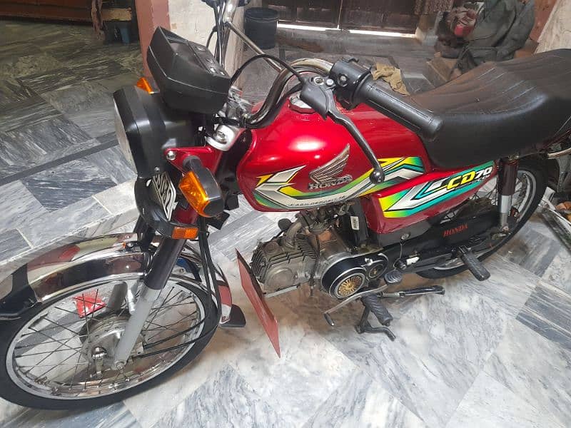 Honda 70cc hai Model23 hai 03226054588 call me 13