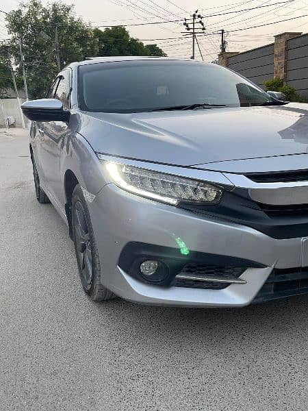 Honda Civic Oriel 2019 6