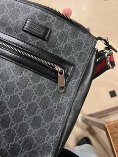 original Gucci messenger  bag