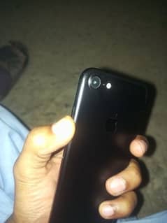 iPhone 7 used like new 03119431718