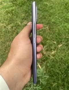 vivo v20 complete box pta approved no open no repair