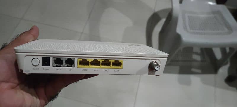 EPON Router with TV Port 0