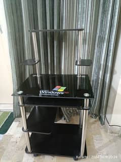 Sleek & Sturdy Computer Table – Rs. 4,000 (Slightly Negotiable)