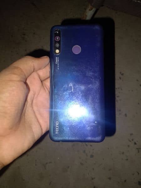 Tecno kc3   4Gb 64Gb 1