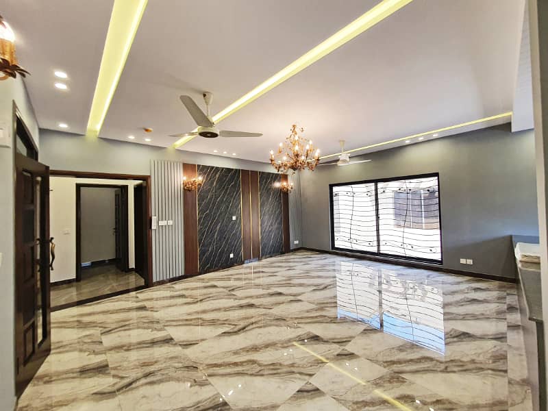 6 Bed Room Doubel Unit 1 Kanal New House Availabel For Rent In DHA Phase 4 22