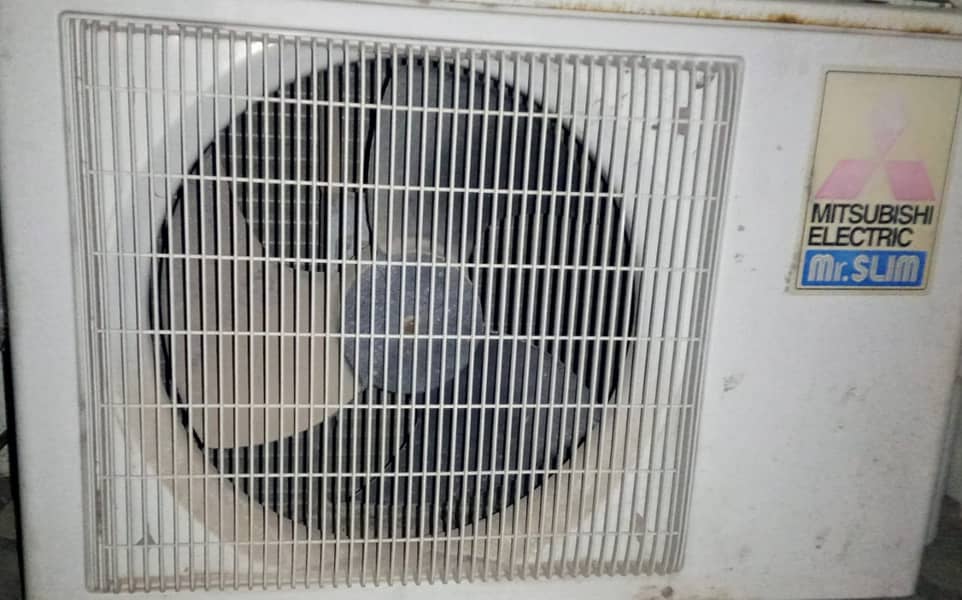 AC company mitsubishi ,MS-C18VC,serial no. 7031838, 8 years 3