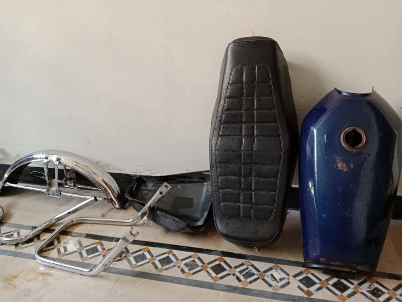 Argent sale Honda 125 Saman 0