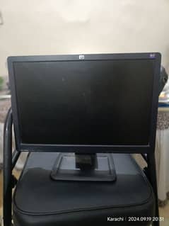 HP LCD Monitor with Power & Graphic Cable – Rs. 6,000