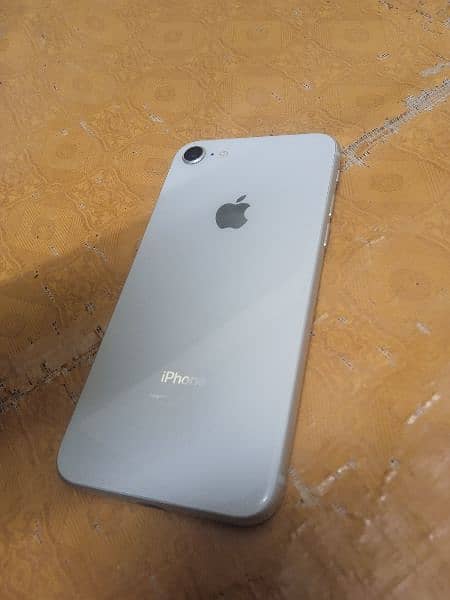 I phone 8 NoN PTA 1