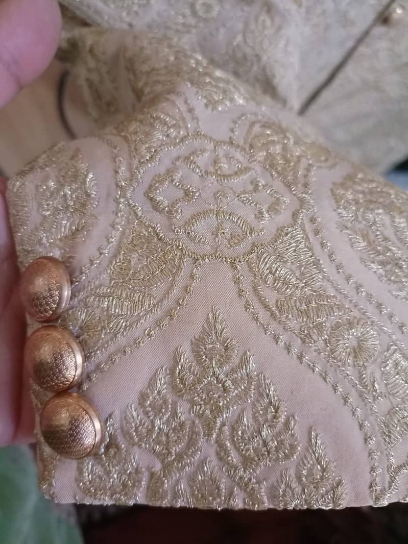 Designer sherwani qulla and khussa for sale 4