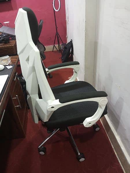 Office chair 1