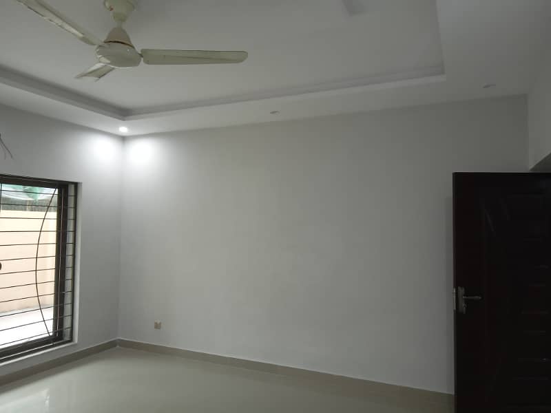 Cantt,Executive Furnished Luxury Apartments For Rent Gulberg Garden Town Shadman Lahore 14