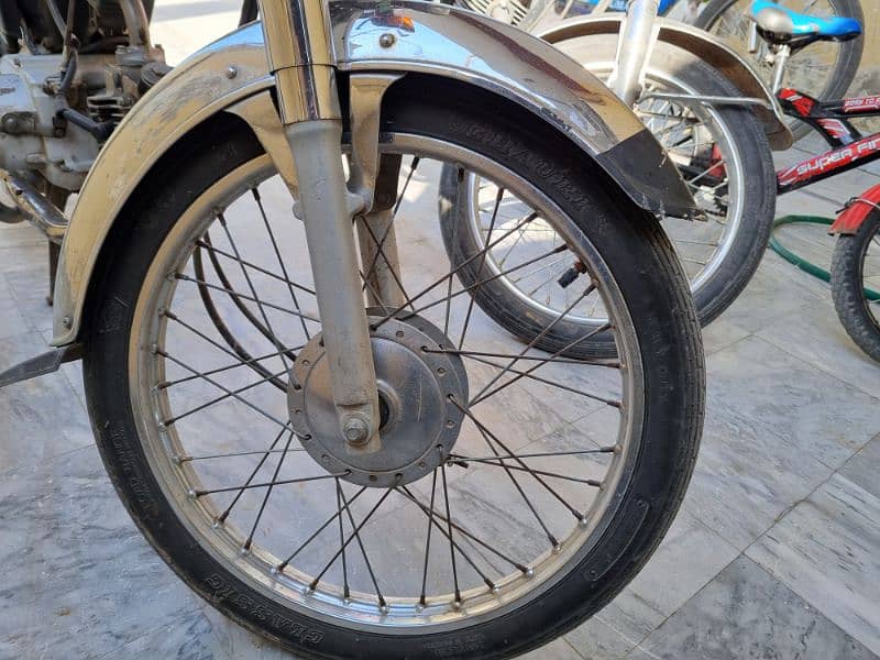 Honda CD 70 2015 Model Good Condition 2