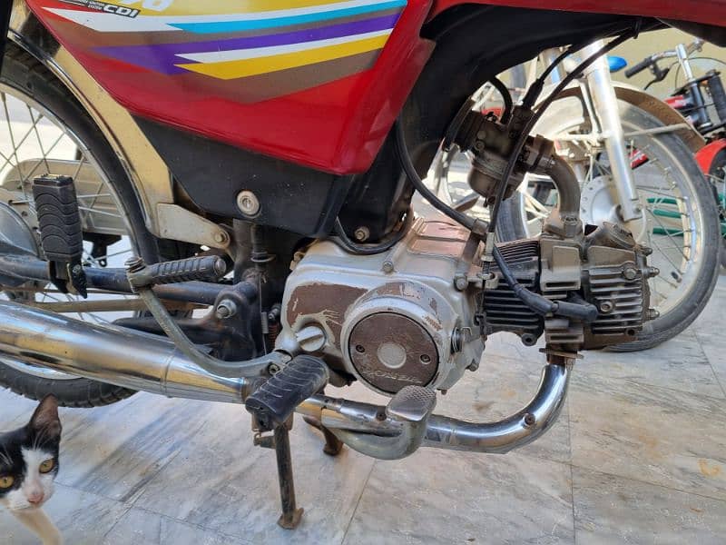 Honda CD 70 2015 Model Good Condition 3