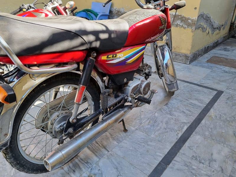 Honda CD 70 2015 Model Good Condition 5