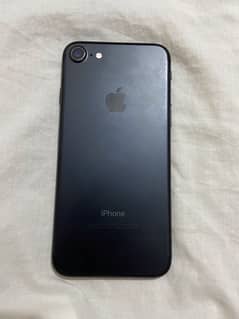 iPhone 7  (32 GB) PTA approved 10/10 condition  WhatsApp 03259840013