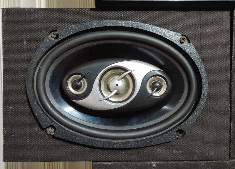 Car speakers, Panasonic deck, dack, amplifier 2 woofer 1