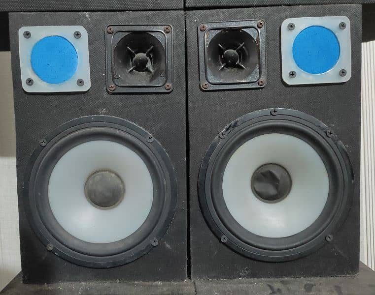 Car speakers, Panasonic deck, dack, amplifier 2 woofer 2