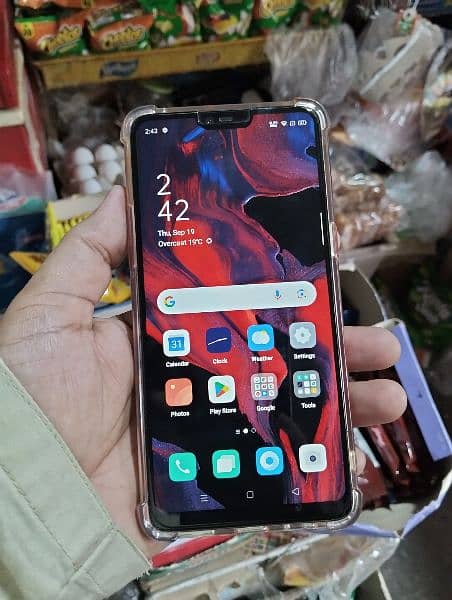 oppo f7 10 by 10 conditions. ek hand use howa. 2