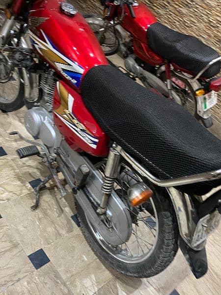 Honda 125 8