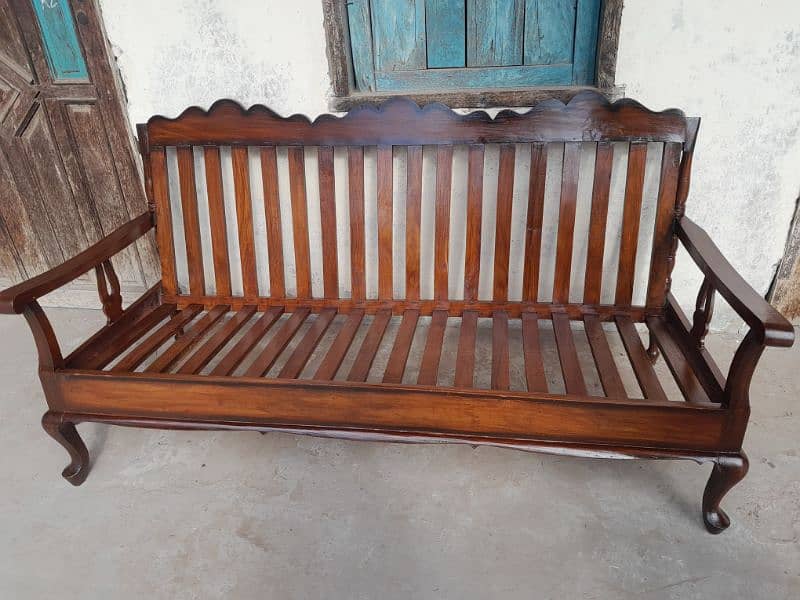 chapti shesham sofa 2