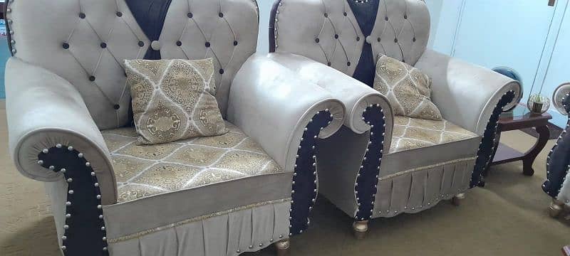 sofa set 5 seater Fresh Condition 6