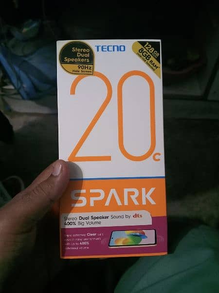 techno spark 20c 4 GB RAM 128 GB memory 1