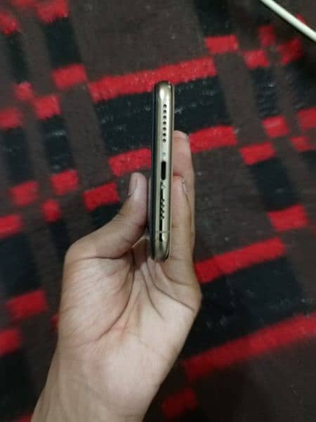 Iphone xs max 256 gb non pta 82 BH 3