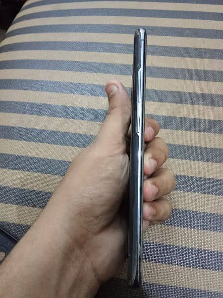 SAMSUNG GALAXY S 10 5 G CONDITION 9.5/10 3