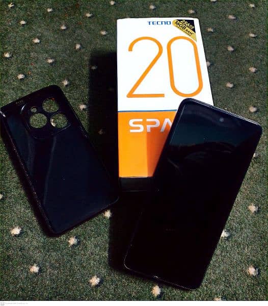 Tecno Spark 20 8 256 0