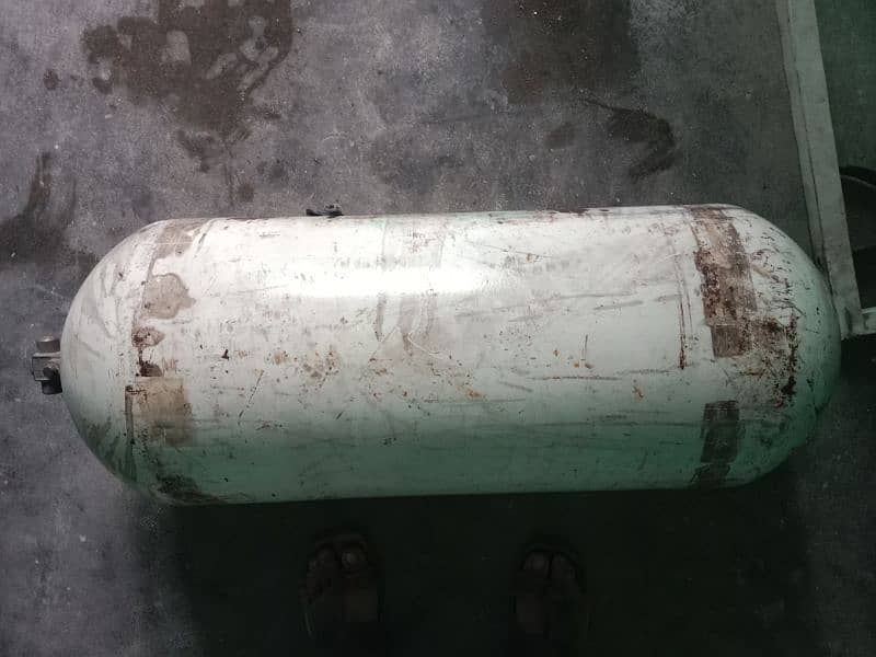 CNG Cylinder 1