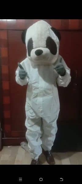 mascot 7