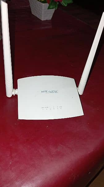 MT-Link Router N300 ( 300mbps) For sale in mint condition 0