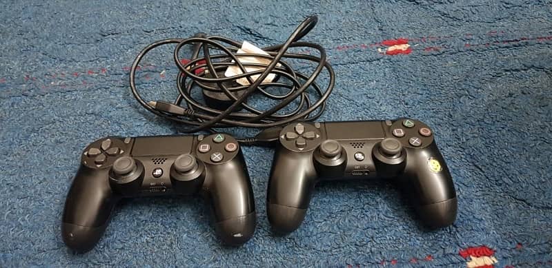 playstation 4 slim varient  500gb 2