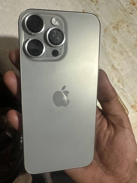 iPhone 15 pro max non pta 3