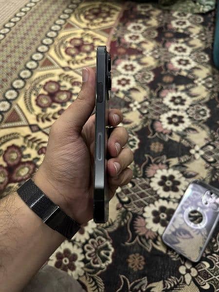 iphone 14 pro max 128GB jv with box battery health 93% 2