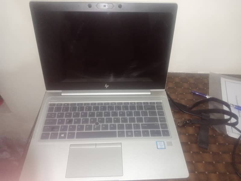 Hp elitebook 840 g5 advance version 1