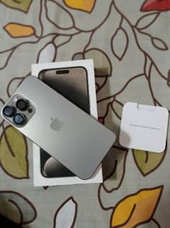 iPhone 15 pro max 256 gb