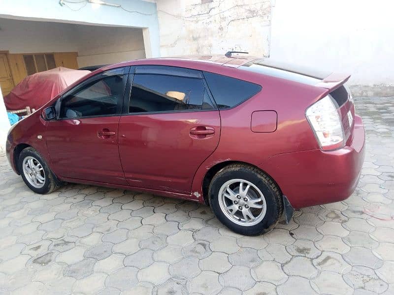 Toyota Prius 2004 3