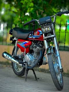 Honda CG125 For Sale with 2 Body Kits