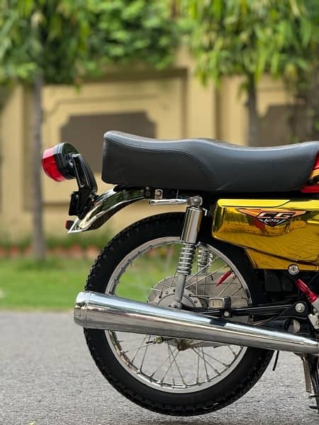 Honda CG125 For Sale with 2 Body Kits 1