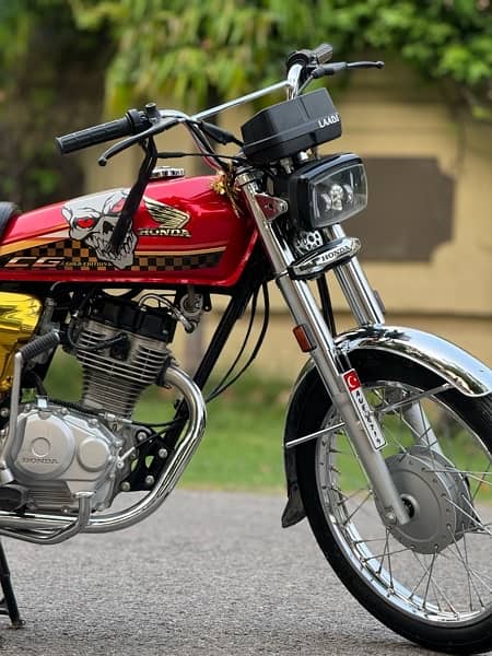 Honda CG125 For Sale with 2 Body Kits 2