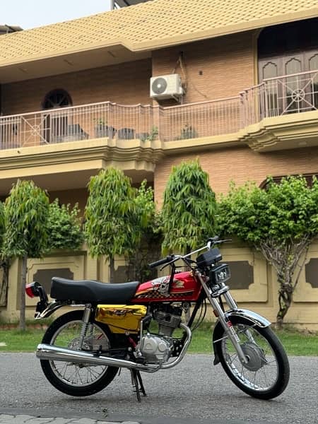 Honda CG125 For Sale with 2 Body Kits 5